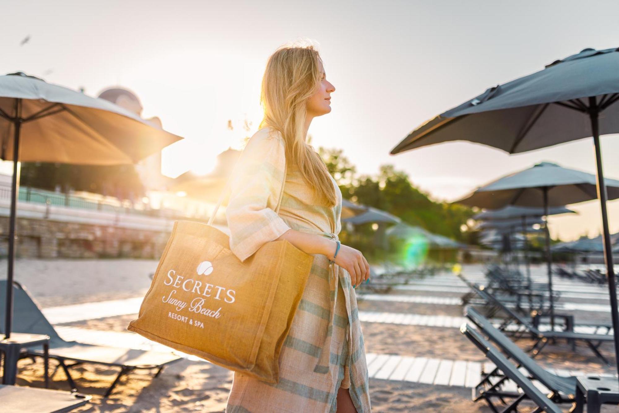 Secrets Sunny Beach Resort & Spa (Adults Only) Eksteriør billede Secrets Resorts