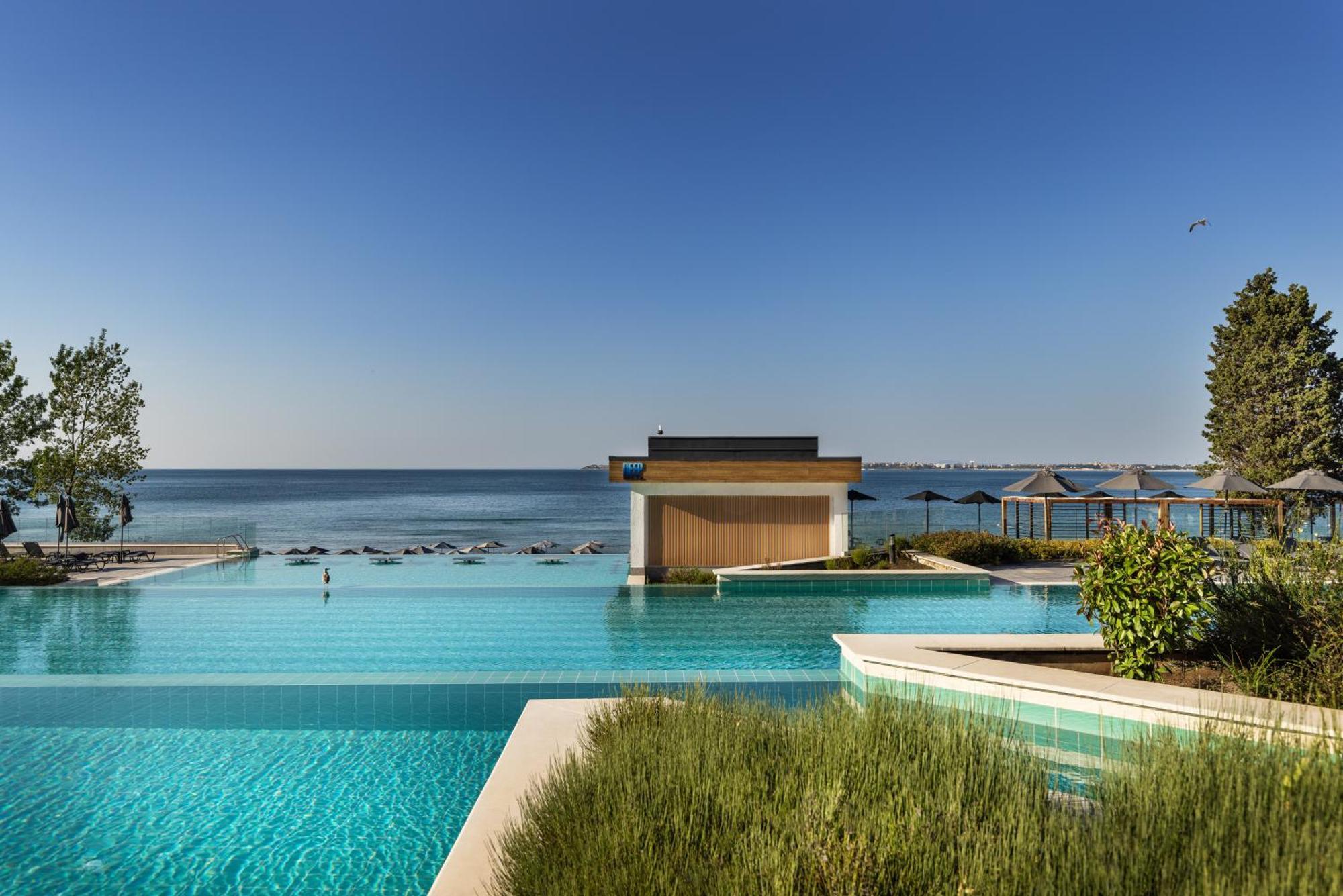 Secrets Sunny Beach Resort & Spa (Adults Only) Eksteriør billede The Westin Resort Marina El Alamein